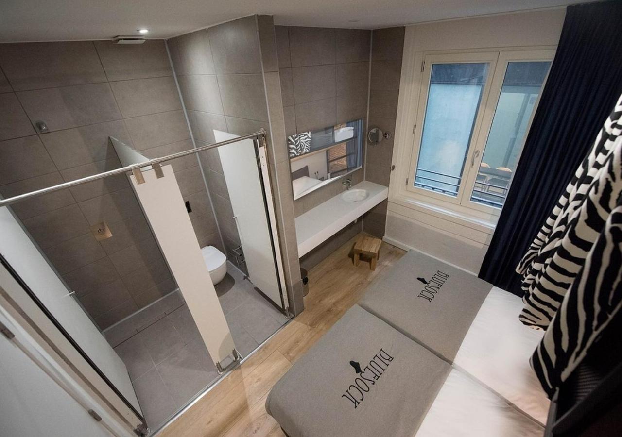 Room Gran Via — Fotky 1